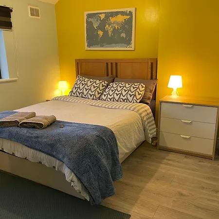 Homestay Friendly Linenhall Dublin